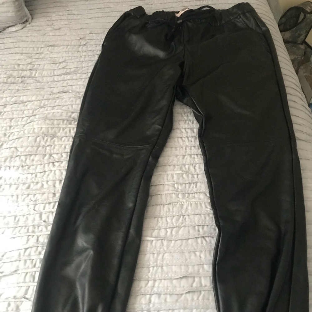 Black leather forever 21 pants